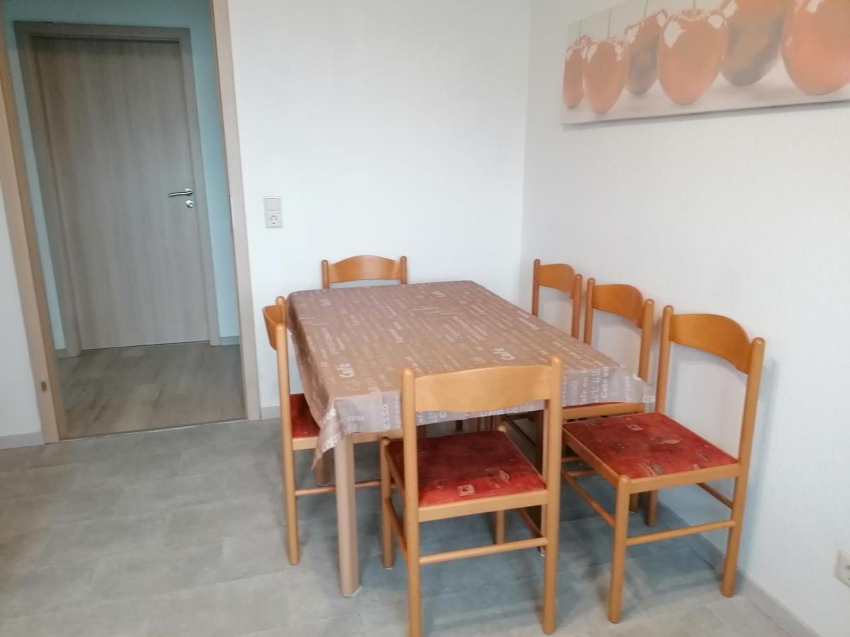 Yara Apartment *